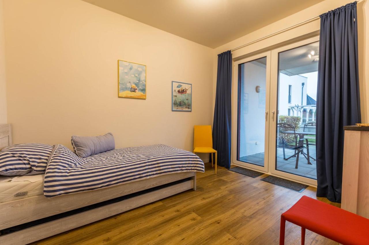 Ferienwohnung Buesumperle Rot Dış mekan fotoğraf