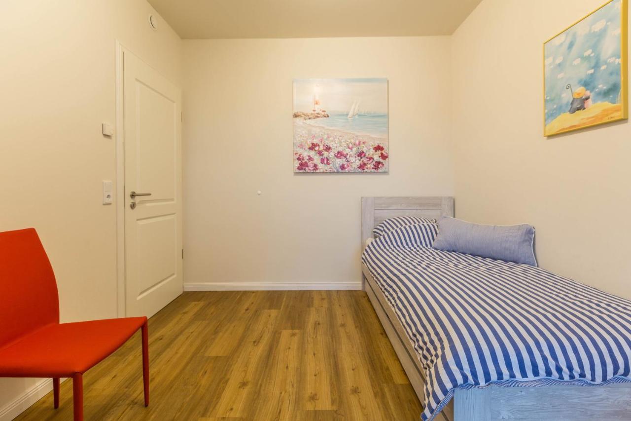 Ferienwohnung Buesumperle Rot Dış mekan fotoğraf